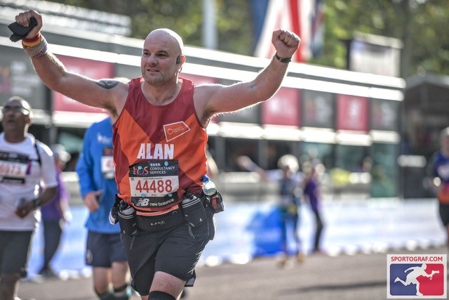Heartfelt Hero: Alan Brand Steps in Last Minute to Run London Marathon for Little Hearts Matter
